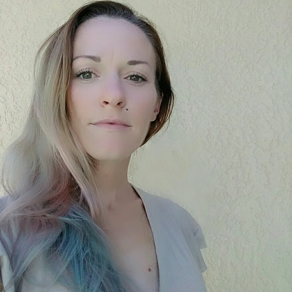 Meet your Posher, Jenny - Picture 1 of 1